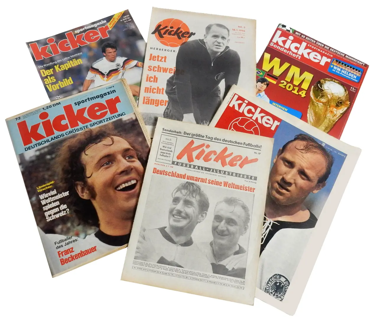 Historische Kicker-Ausgaben aus verschiedenen Jahrzehnten